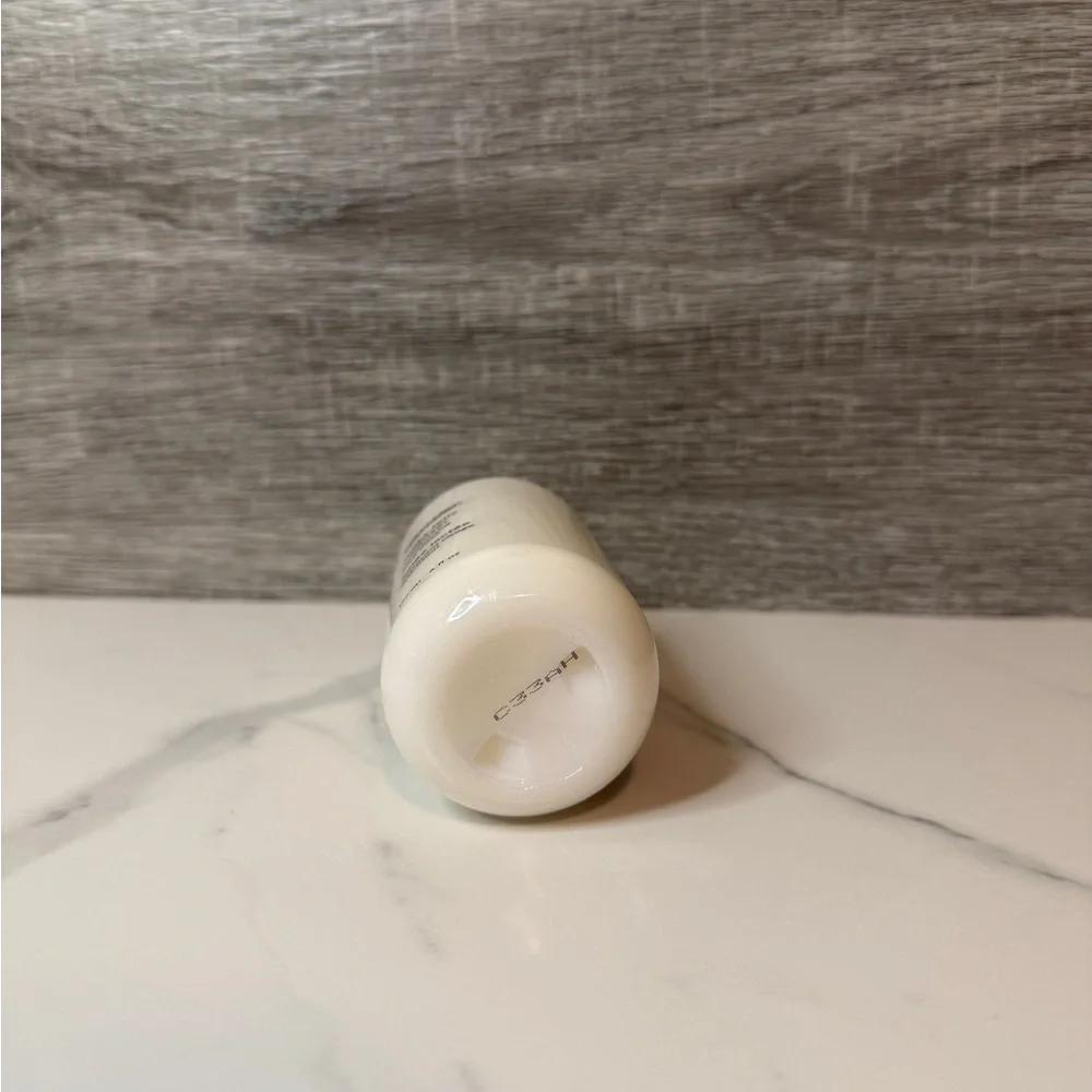 Glossier Milky Jelly Cleanser